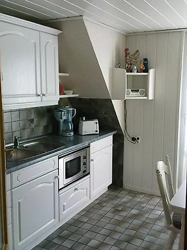Apartment_emily